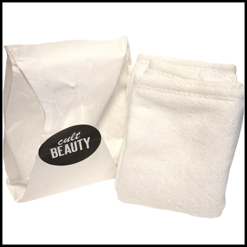 Cult Beauty Dual Sided Face Cloth (Single)